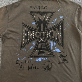 Camisa Mixed Emotion “Friends” ( Marrom )