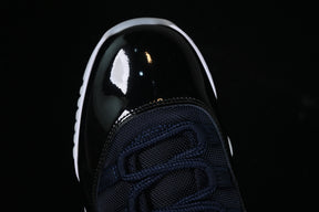 Air Jordan 11  ”Midnight Navy”
