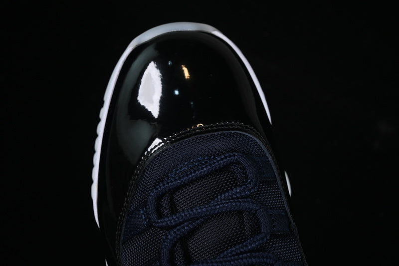 Air Jordan 11  ”Midnight Navy”