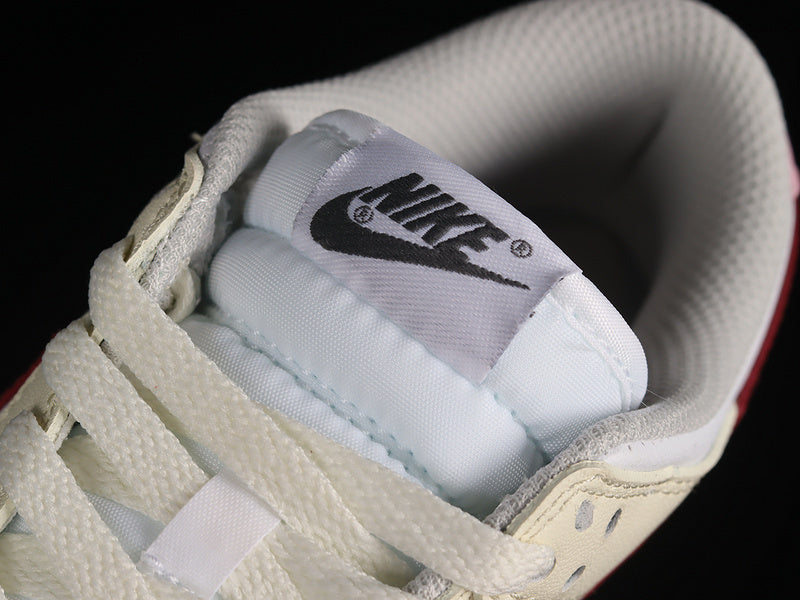 Dunk “Valentine's Day”