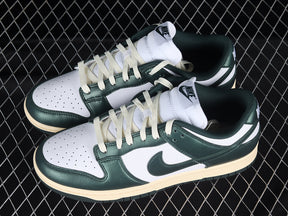 Dunk “Vintage Aged Green”