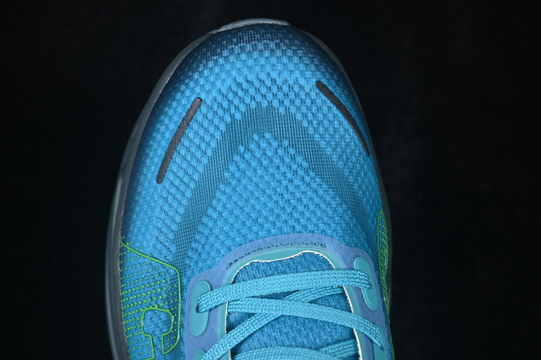 Nike Vomero “Chicago Marathon”