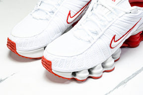 Nike Shox “Platinum Tint”