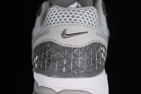 Vomero 5 “Cool Grey"