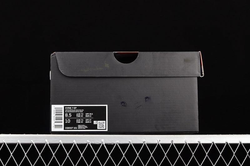 Nike Kyrie 7 “Metallic Gold”