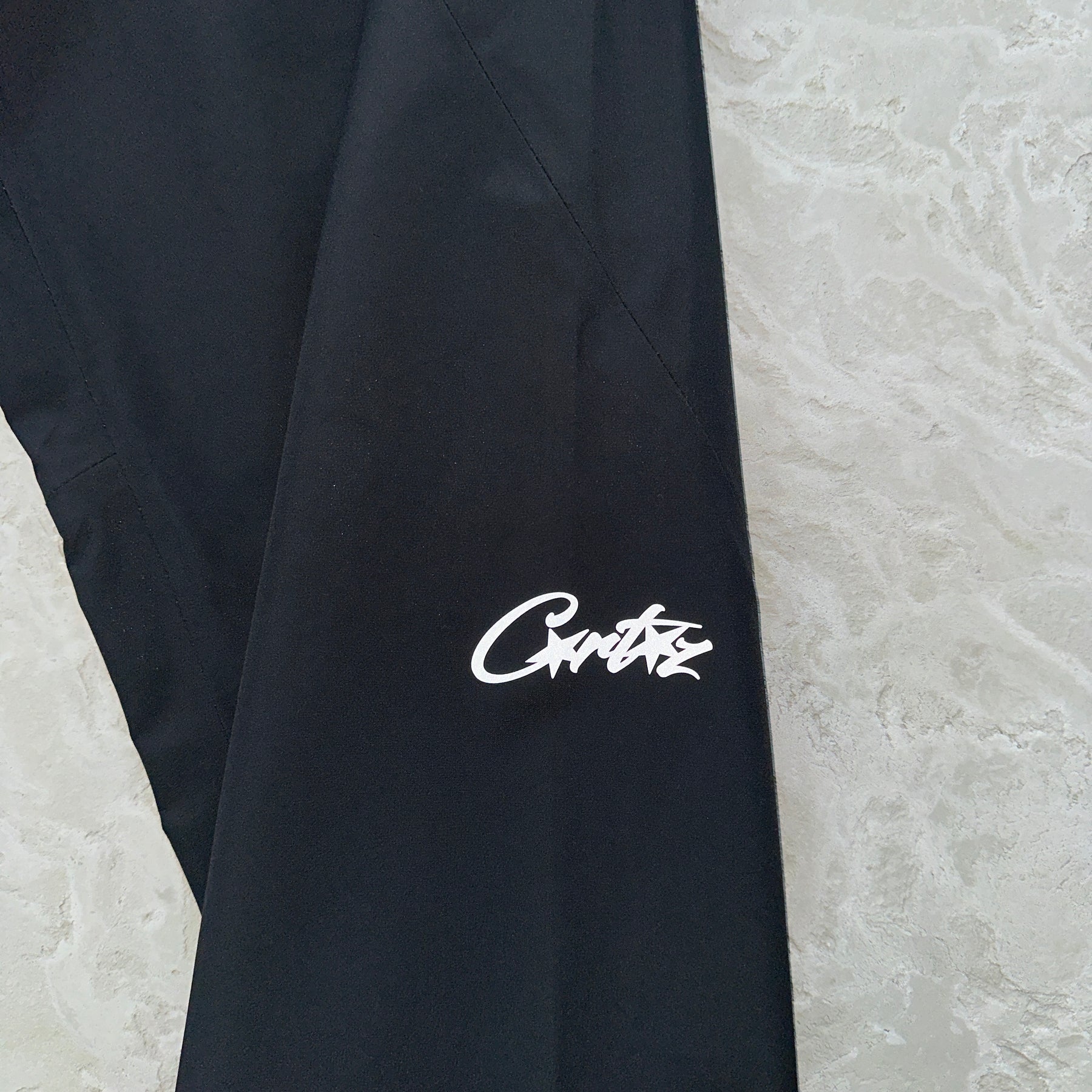 Calça Corteiz “Basics Crtz”