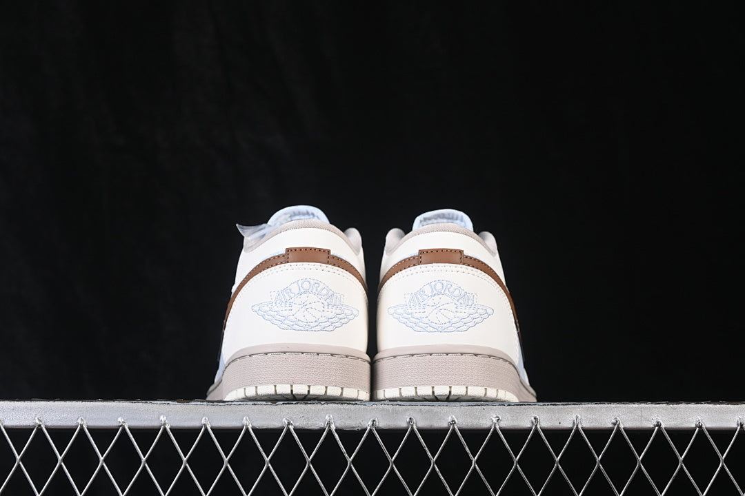 Air Jordan 1 Low "Pinstripe Pack”