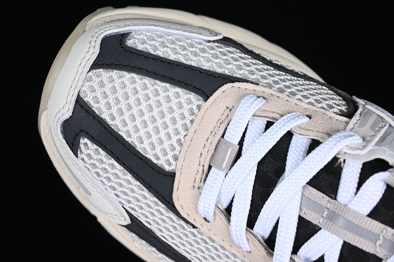 Vomero 5 “Supersonic"