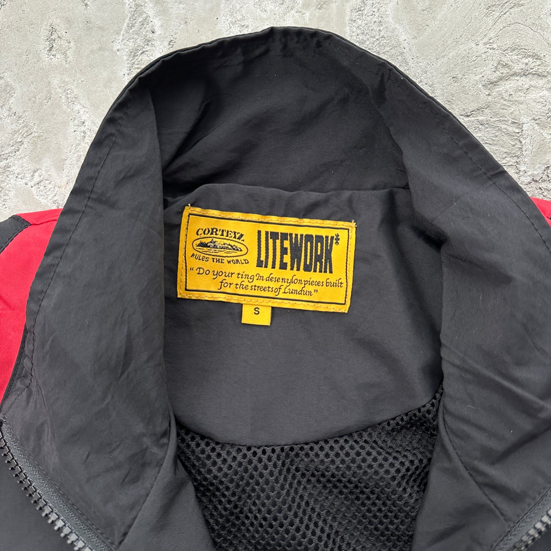 Conjunto Corteiz ”Gradient LiteWork”