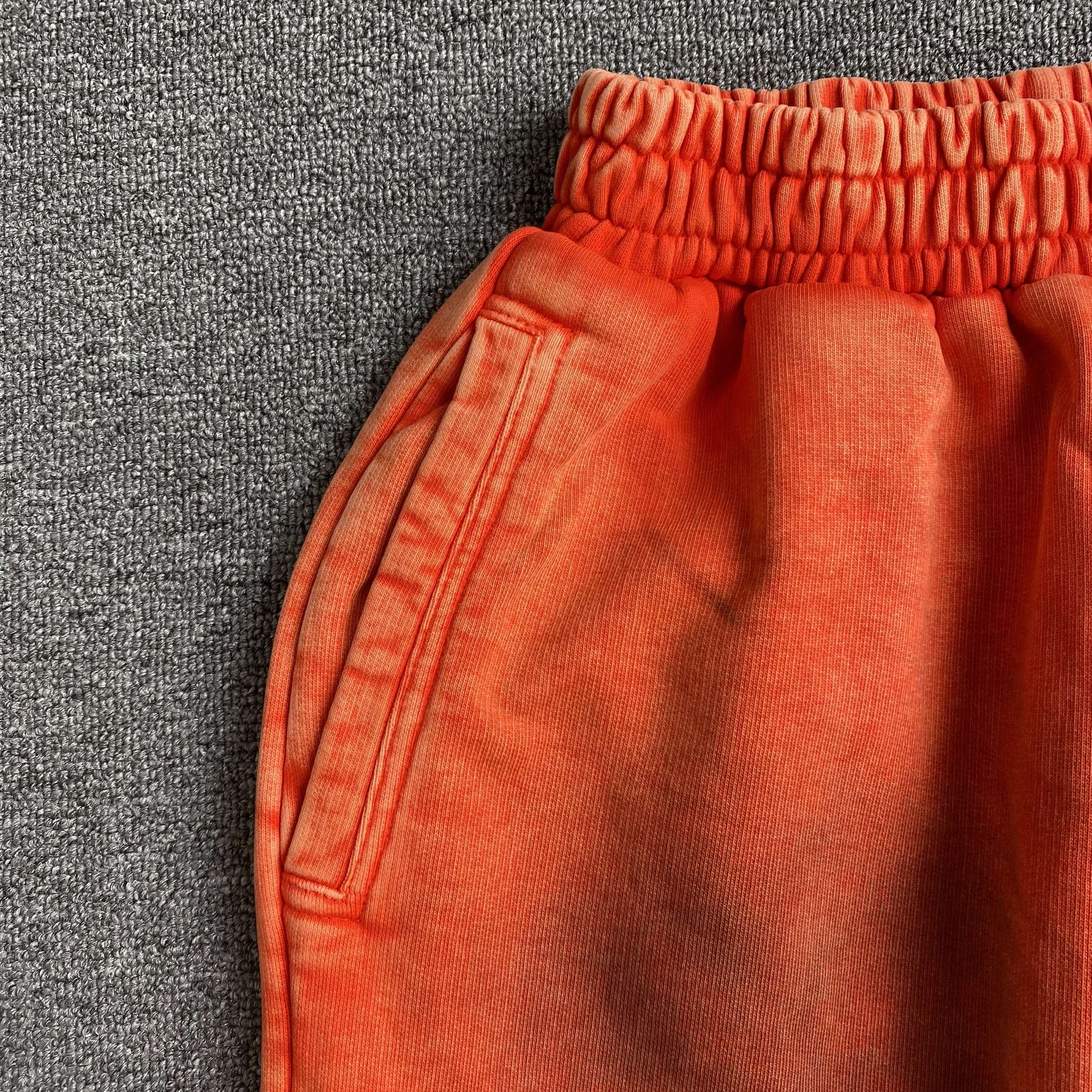 Calça Vertabrae “Sweatpants” ( Vermelha )