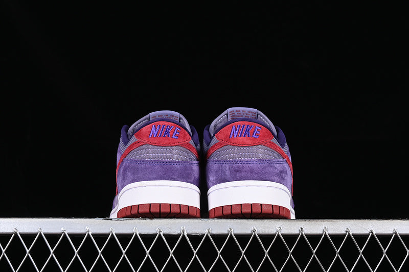 Dunk “Plum”