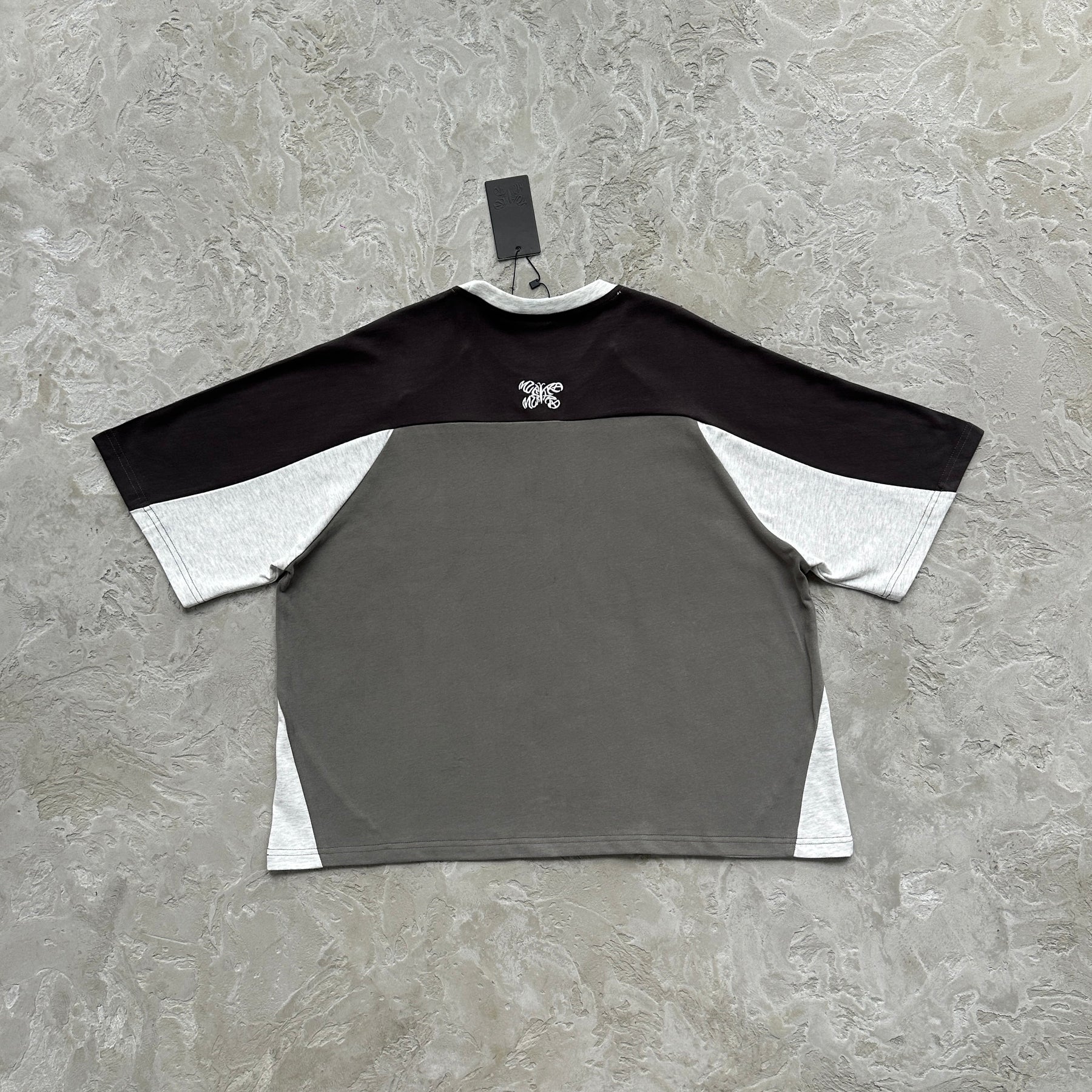 Camisa Mertra “Mertra Spliced”