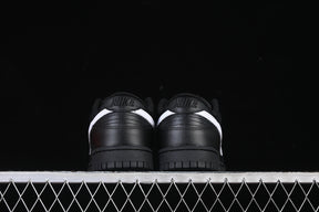 Dunk “Black White Swoosh”