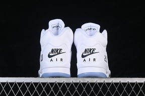 Air Jordan 5 “Metallic Silver”