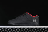 Dunk x Supreme “Black”