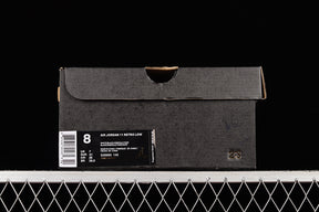 Air Jordan 11 Low ” Iridescent ”