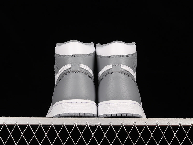 Air Jordan 1 High “Og Stealth”
