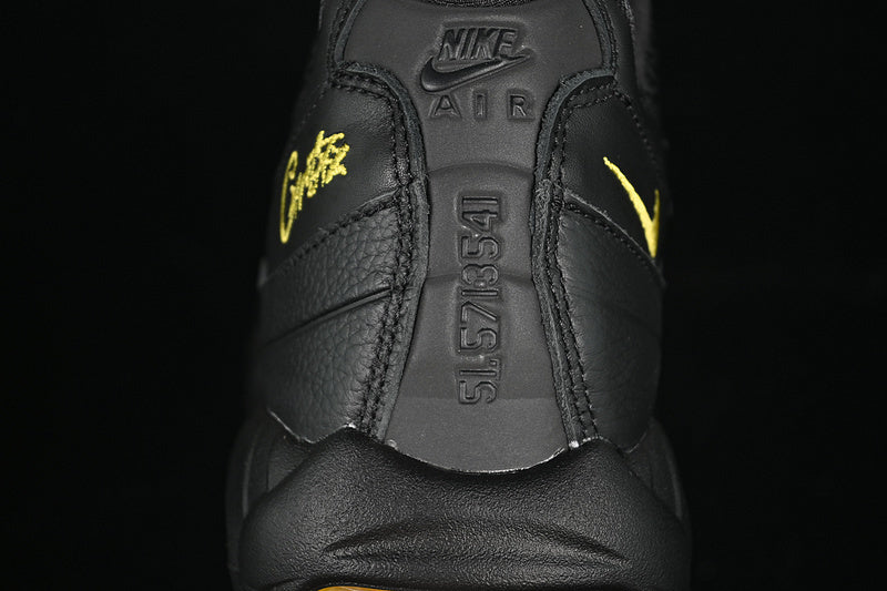 Air max 95 x Corteiz “Honey Black”