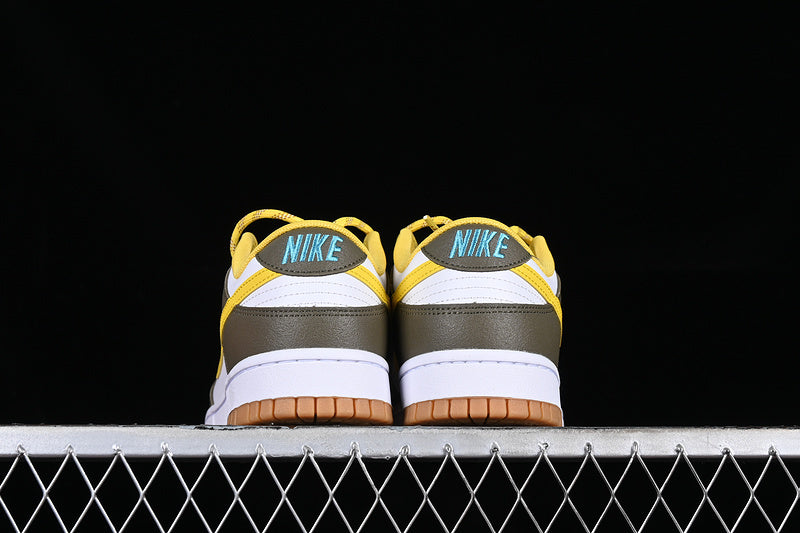 Dunk “Cargo Khaki Vivid Sulfur”