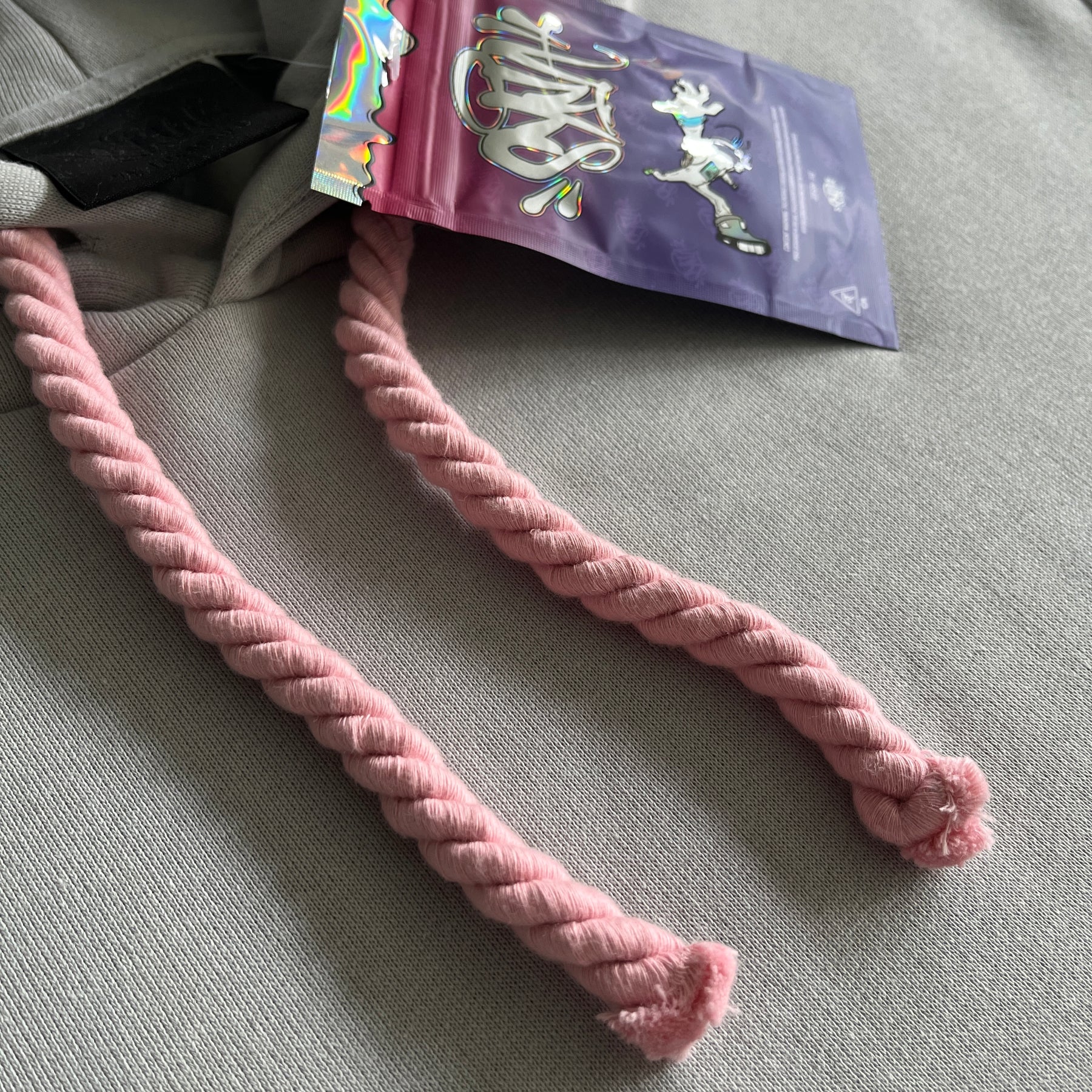 Conjunto Syna World Frio ( Cinza e Rosa )