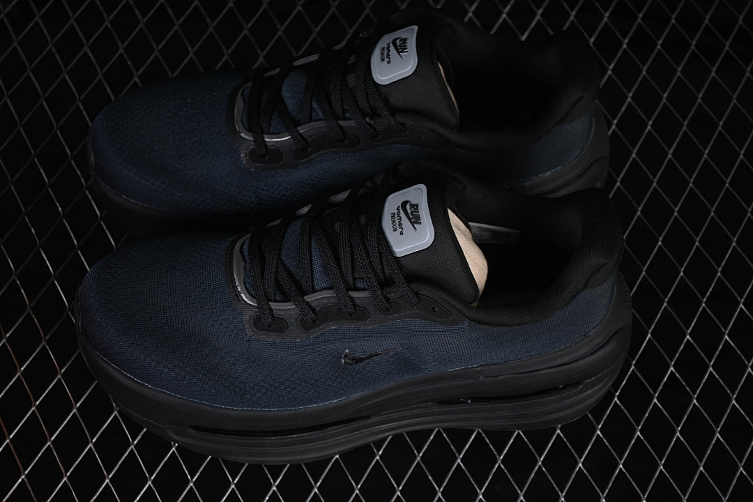 Nike Vomero “Premium SP Black”