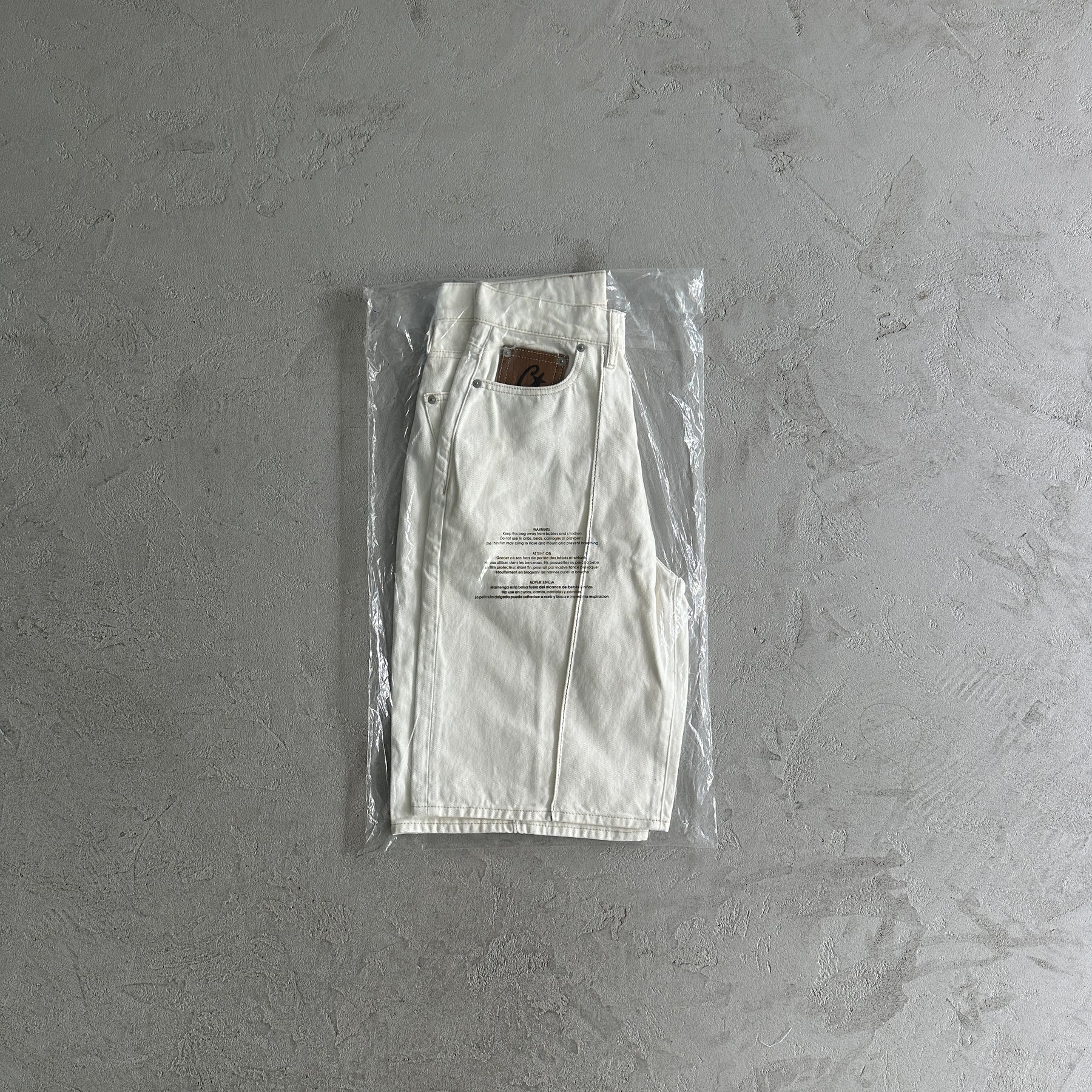 Shorts Corteiz “Denim Genes” ( Branco )