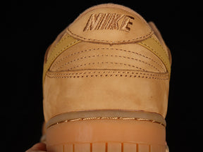 Dunk “Flax”