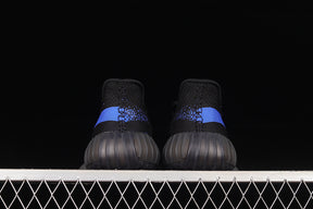Yeezy 350 V2 “Dazzling Blue”