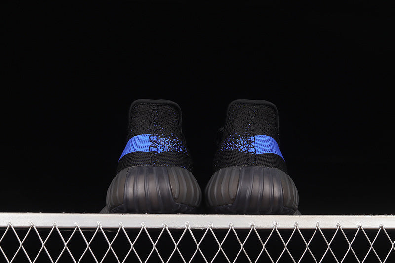 Yeezy 350 V2 “Dazzling Blue”