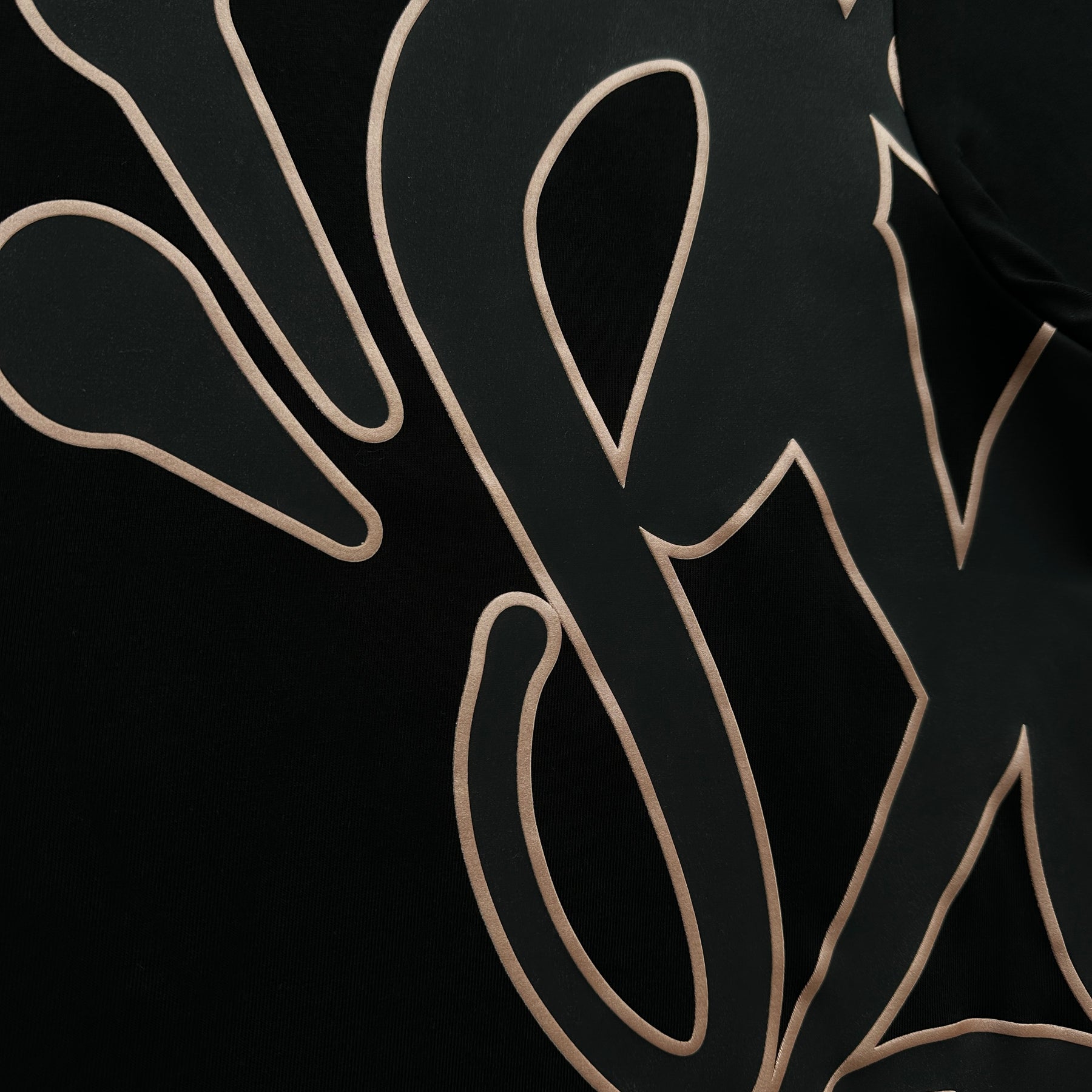 Conjunto Syna World Verão ( Preto e Dourado )