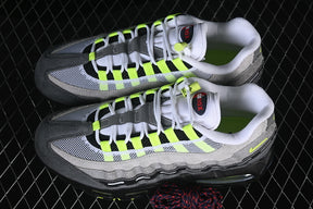 Air max 95 “Undefeated Geo”