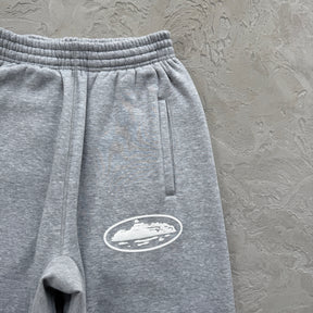 Conjunto Corteiz “Island Puff Print” ( Cinza )