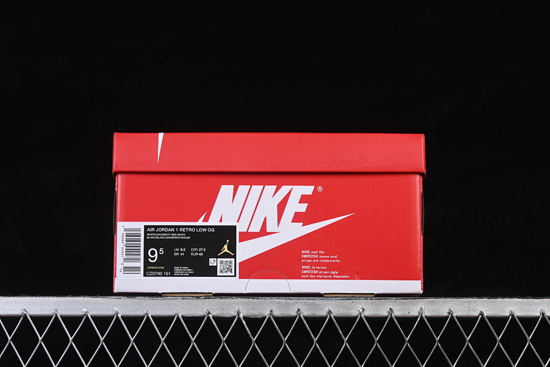 Air Jordan 1 Low “University Red”
