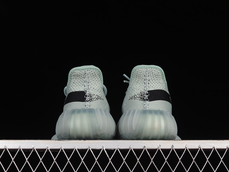 Yeezy 350 V2 “Salt”