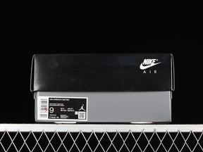 Air Jordan 11  ” Cherry ”