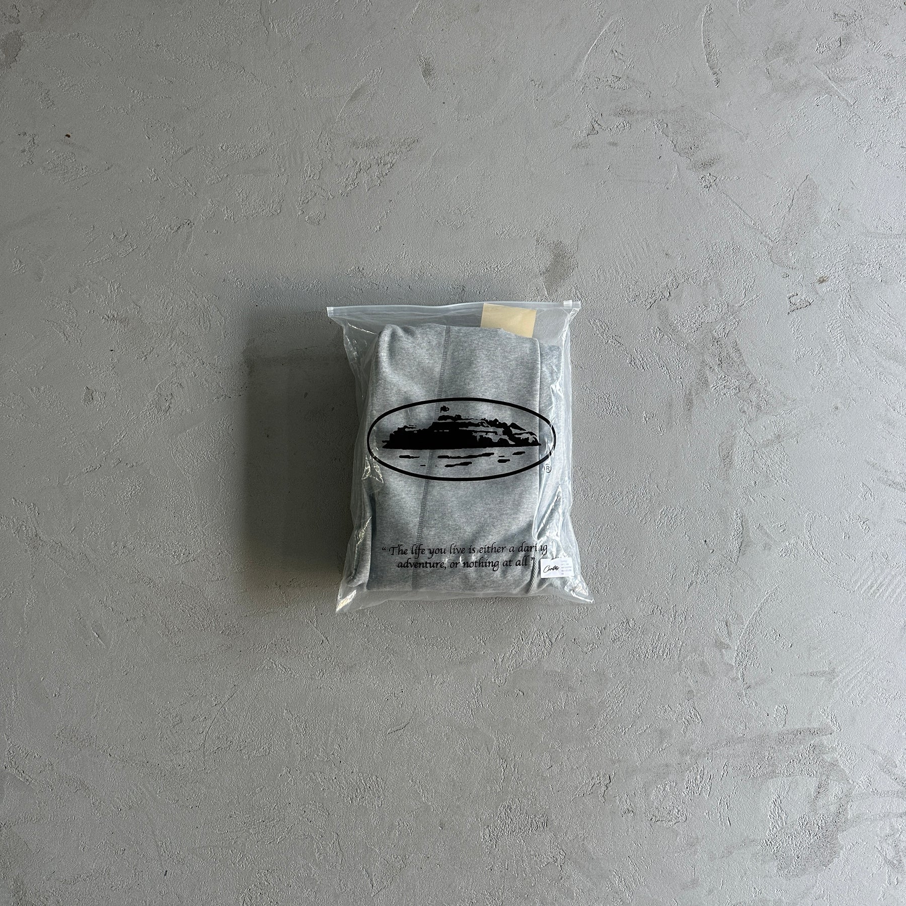 Conjunto Corteiz “ HMP 3 Star ” ( Cinza )