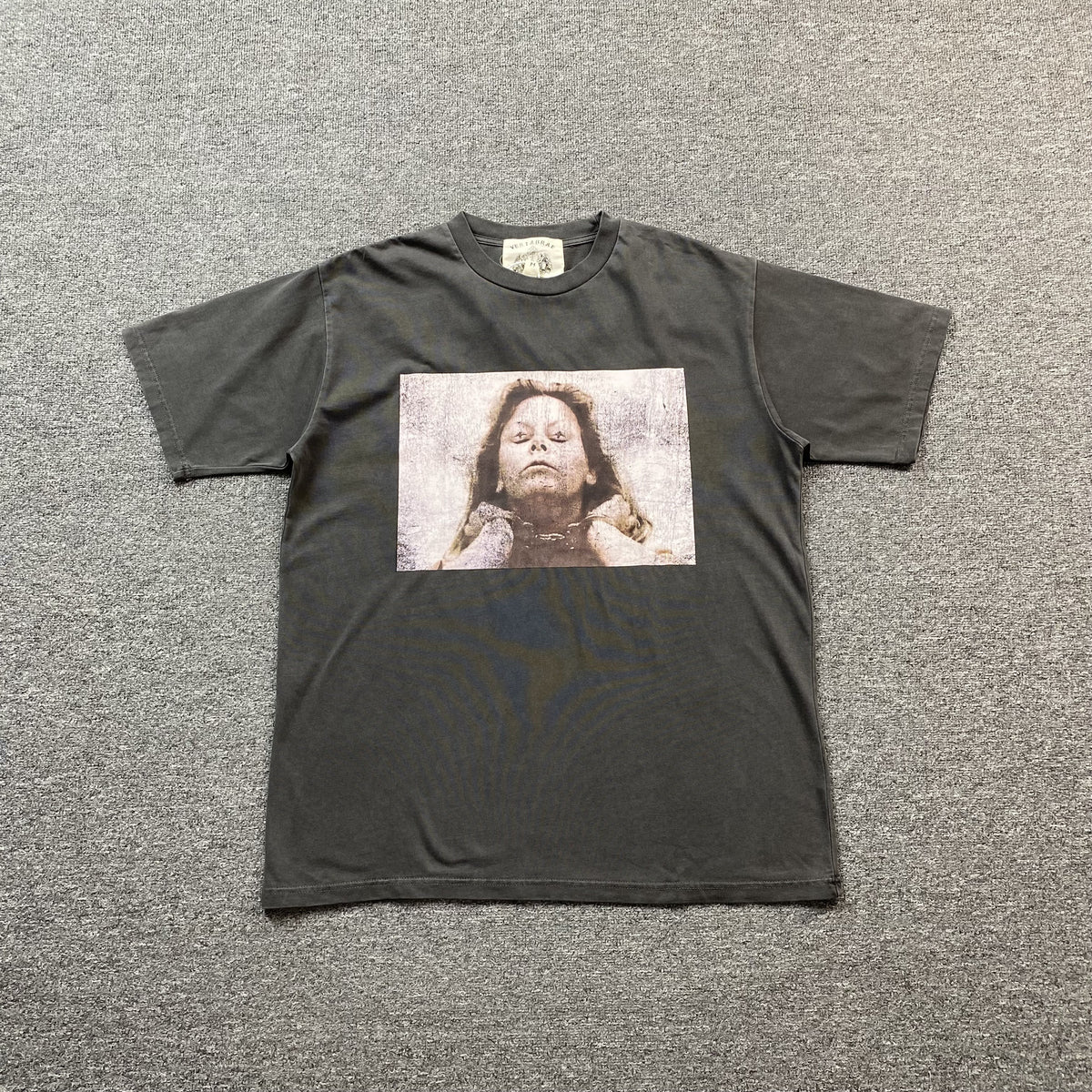 Camisa Vertabrae “Solitude”