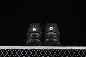 Air Max DN8 “Black Volt”