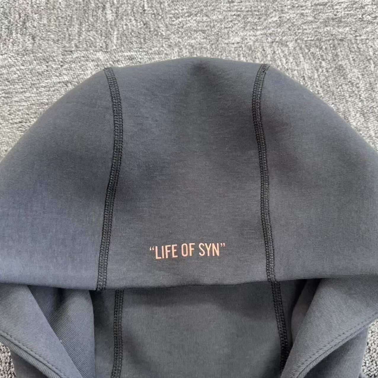 Conjunto Syna World x Nike