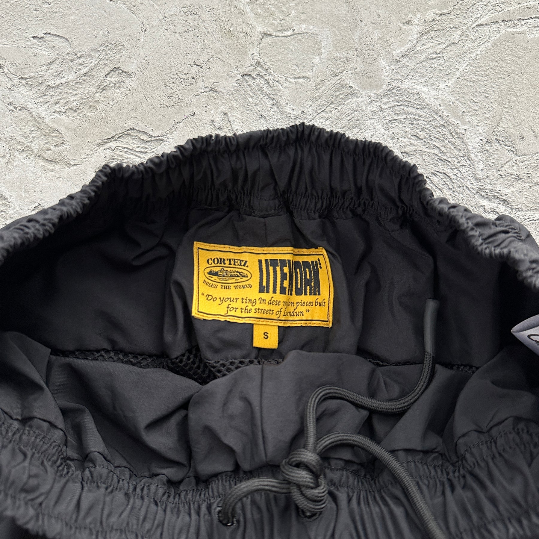 Conjunto Corteiz ”Gradient LiteWork”