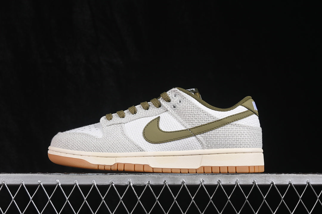 Dunk “Light Bone Pilgrim”