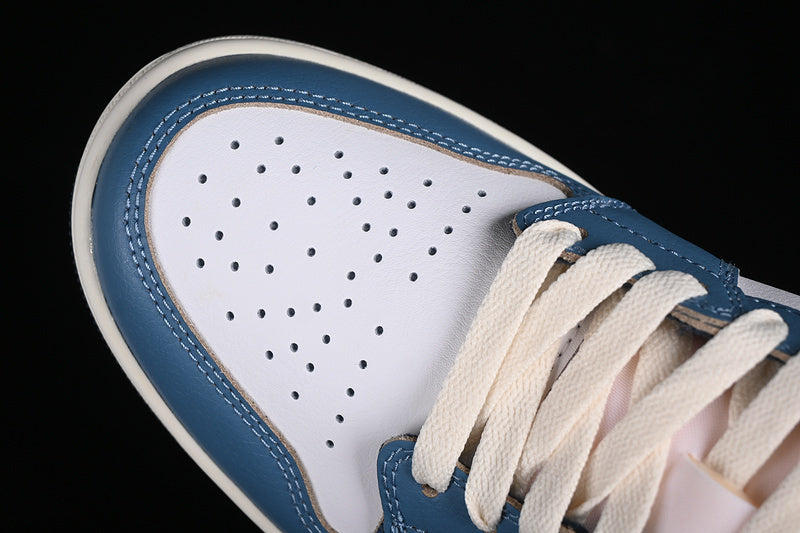 Air Jordan 1 Low "Armory Navy”