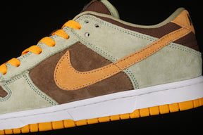 Dunk “Dusty Olive”