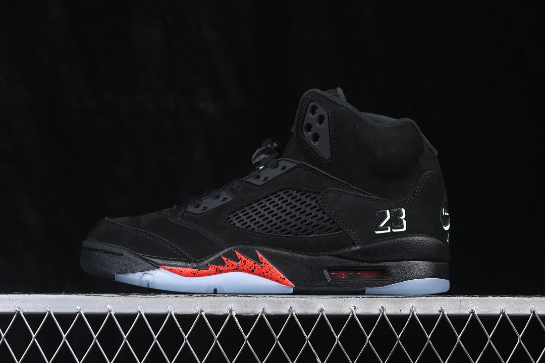 Air Jordan 5 “Halloween”
