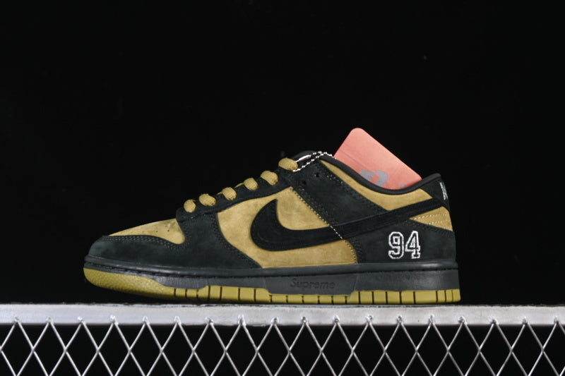 Dunk x Supreme “Camper Green”