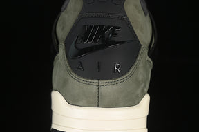 Air jordan 4 x Undefeated