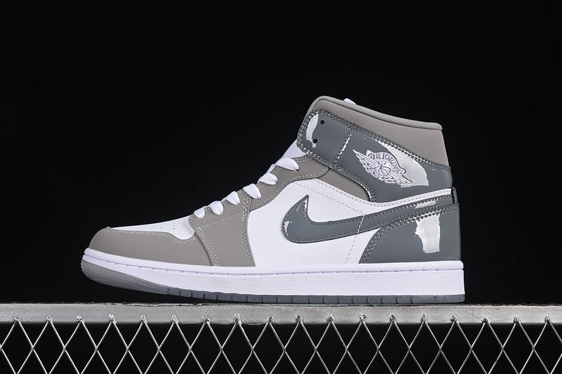 Air Jordan 1 High “Cool Grey”