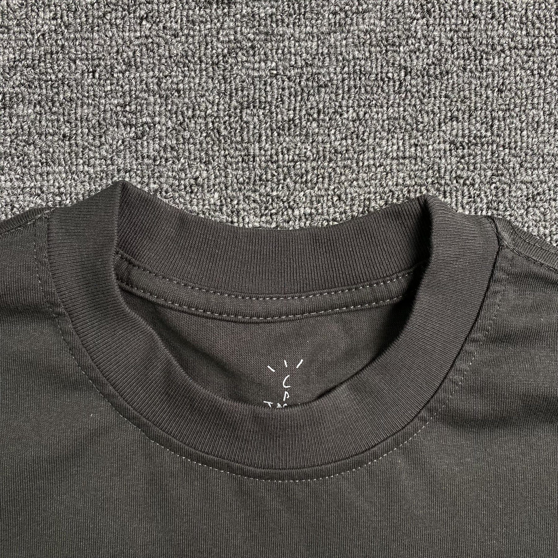 Camisa Cactus Jack “AstroWorld Tour” ( Cinza )