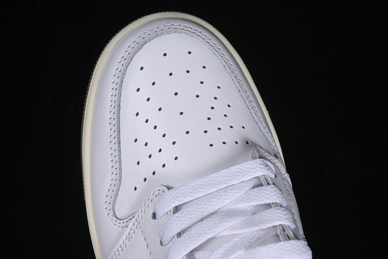Air Jordan 1 Low "Oxidized Green”