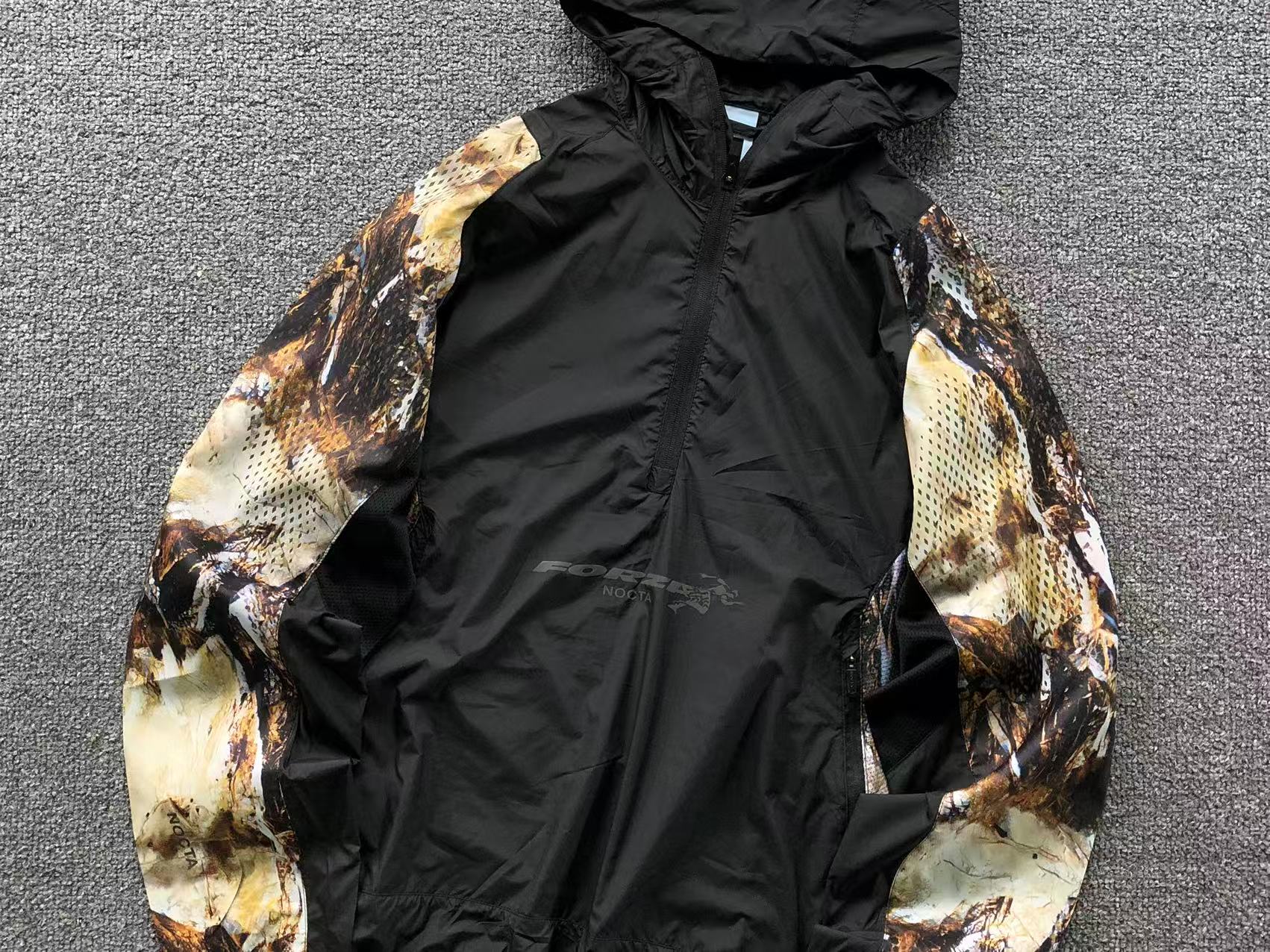 Conjunto Nocta x Nike “NRG AU Track Camo”